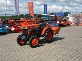 Kubota B-7001