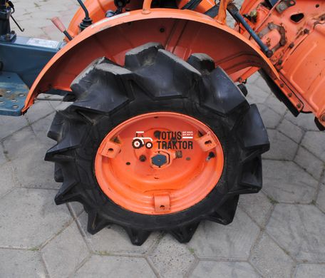 Kubota B5001