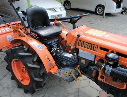 Kubota B5001