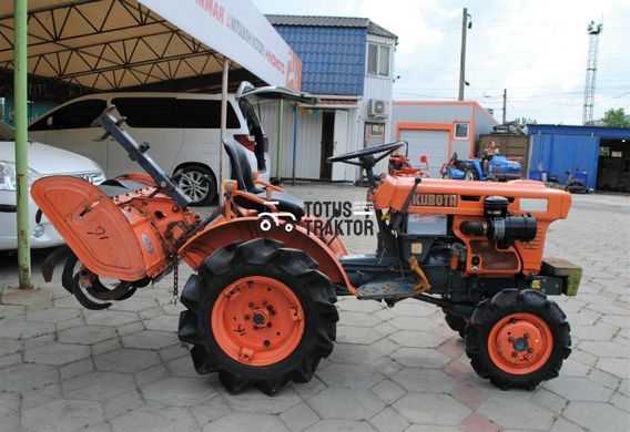 Kubota B5001