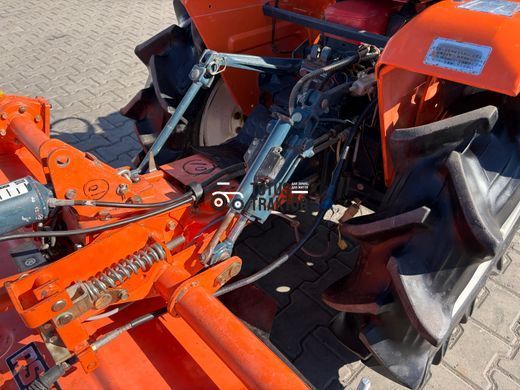 Kubota B1502