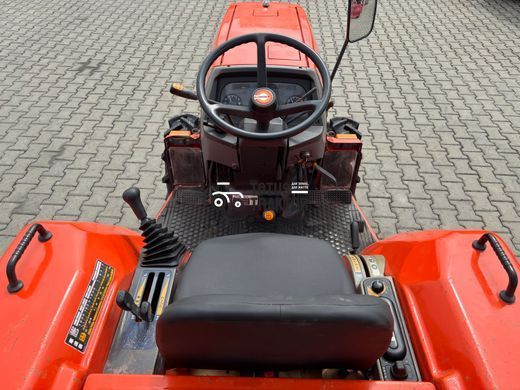Kubota GL-200 (Hinomoto NX-200)