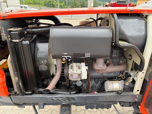 Kubota GL-200 (Hinomoto NX-200)