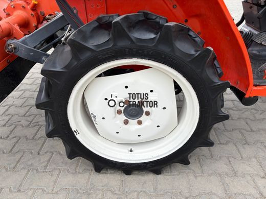 Kubota GL-200 (Hinomoto NX-200)