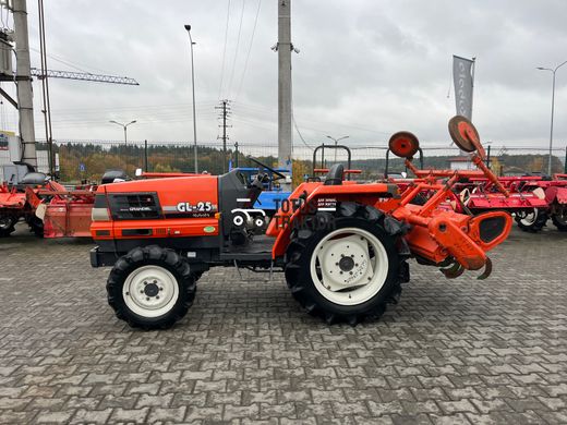 Kubota GL 25