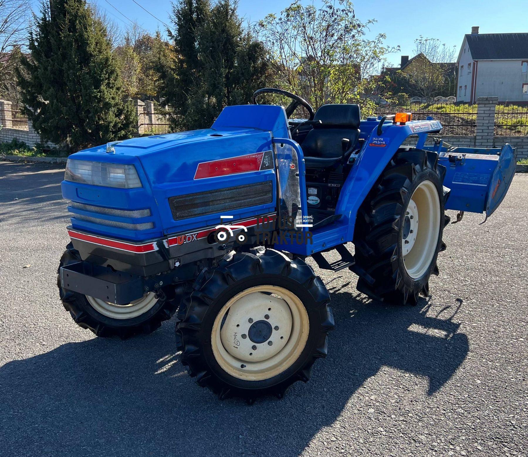 たいき Міні трактор Iseki TA-247 - Купити в Україні, Ціна - Тотус Трактор