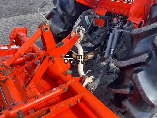 Kubota L1-325 Hi Speed