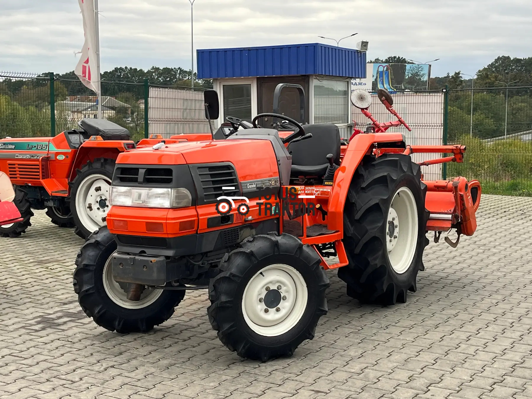 Купить минитрактор на сайте traktor.od.ua