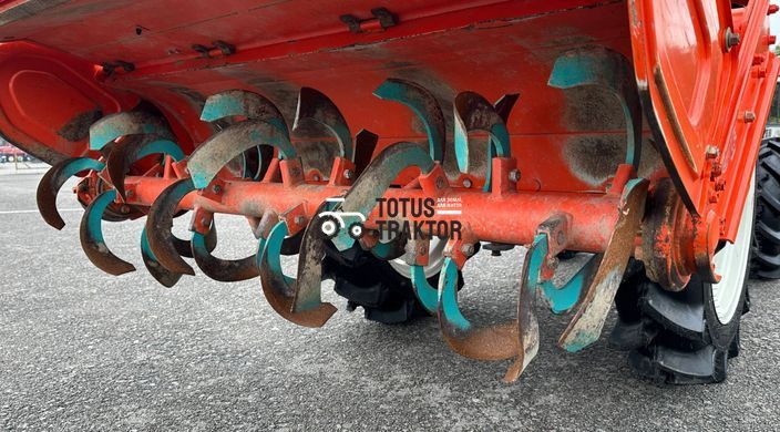 Kubota L1-195