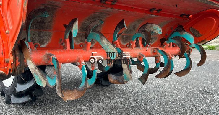 Kubota L1-195