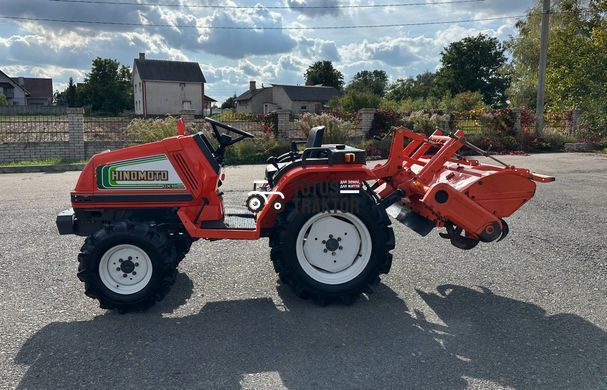 Hinomoto CX18