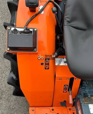 Kubota B-1702