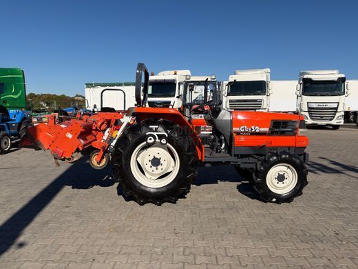 Kubota GL 32