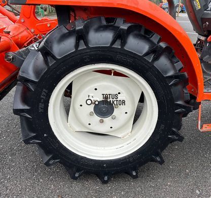 Kubota KL250