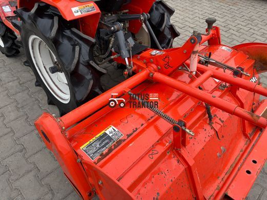 Kubota B52