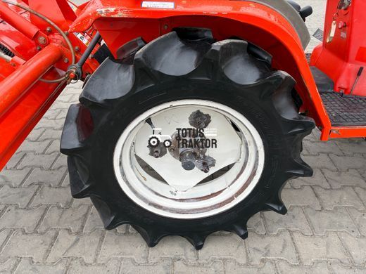 Kubota B52