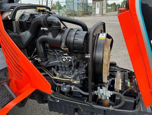 Kubota B52