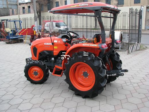 Kubota L-3218