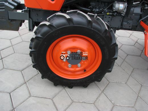 Kubota L-3218