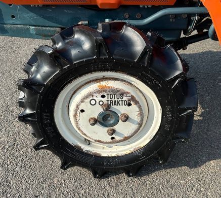 Kubota B1-15