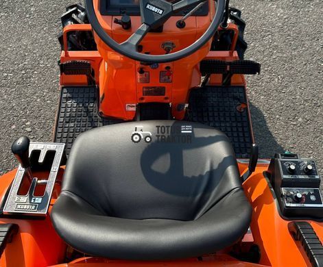 Kubota B1-15