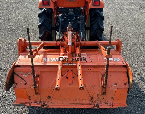 Kubota B1-15