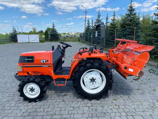 Kubota GT-3