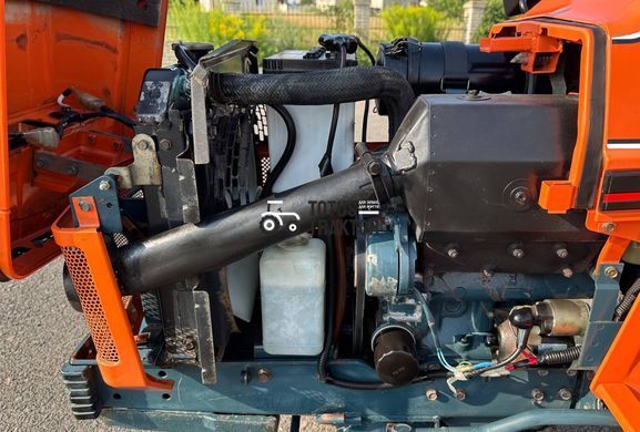 Kubota B1-15