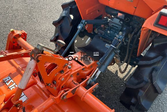 Kubota B1-15